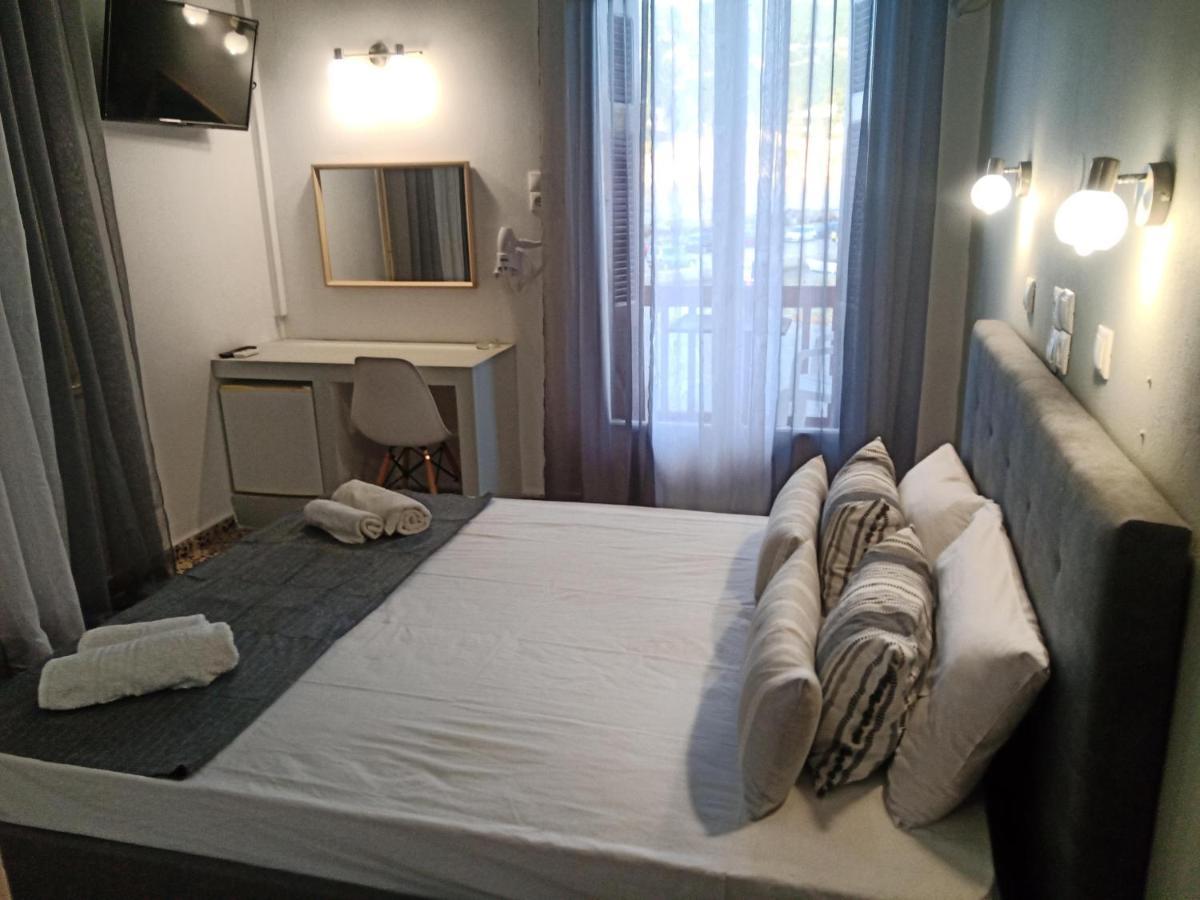 Georgios L Hotel Skopelos Town Bagian luar foto
